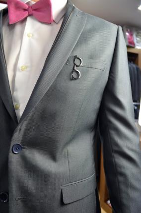 TRAJE UMBERTO BOSSI - Ver los detalles del producto